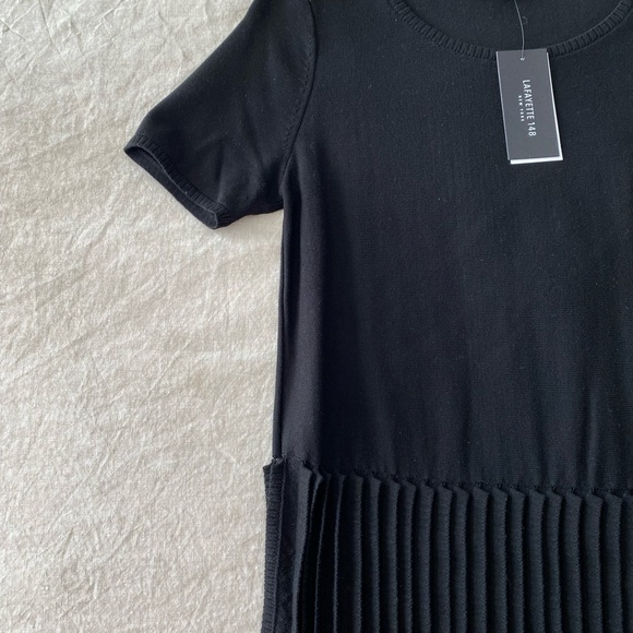 Lafayette 148 Short Sleeve Ruffle Hem Blouse - Picture 2 of 9